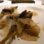 フロリレージュ - 2011年７月：前菜：驚愕ものに美味しかった鮎の一皿。