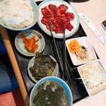 Sumibi Yakiniku Midouen - 