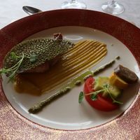 エリゼ光 - 三浦でとれた鰆を焼いて黄色いズッキーニとバジルのソース