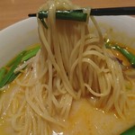 三国 - 豚骨台湾ラーメン