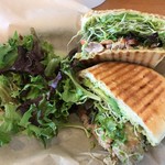 Nalu Health Bar & Café - 