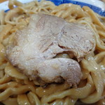 ラーメン二郎 - 豚-その一