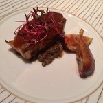 ayana - 鹿児島茶美豚三枚肉のコンフィ　黒酢のソース　