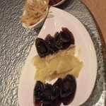 逸東軒 - ピータン