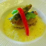 ラ・ロシェル - イサキのポワレ　サフランのソース