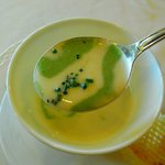 ラ・ロシェル - 旬の香りある野菜のポタージュ