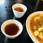 天山閣 - 烏龍茶