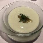 La Brique - 冷製ジャガイモのスープ