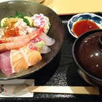 旬彩和食 口福 - 海鮮丼