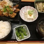 旬鮮酒場 天狗 - 日替A 鳥の唐揚げさっぱりおろしポン酢と自家製水餃子