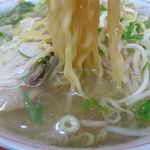 ラーメンの味龍 - 塩ラーメンの麺