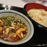 丸亀製麺 - 鶏と香味野菜のつけ汁うどん（大）