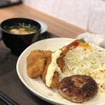 お肉屋さんのランチ mog mog - 