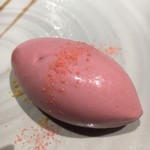 レヴォル - ノワゼッティーヌ　フランボワーズのアイス