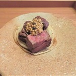 日本料理 きた川 - 強肴　黒毛和牛サイコロステーキ　淡路玉葱　リンゴ酢ソース