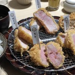 とんかつ 一頭揚げ 亀かわ - 