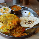 本格インドカレーの館 スパイス - ハイデラバディチキンビリヤニ