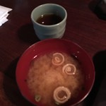 卯サギの一歩 - 味噌汁とお茶