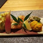 丸新 - 焼物。ときしらず、アブラボウズ、トウモロコシのしんじょう･･･
                                アブラボウズが口の中でトロ～(*￣∇￣)ノ