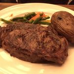 Hy's STEAKHOUSE - 