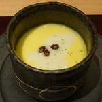 神保町 傳 - 茶わん蒸しの上にトウモロコシのすり流し　自然な甘みが素晴らしい☆