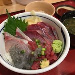 築地食堂源ちゃん - 海鮮丼
