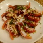 8TH SEA OYSTER Bar - 北海道産柳蛸とトマトのカルパッチョガーリックバルサミコソース