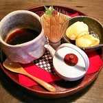 Gempo An - カフェラテ（750円）手づくりプリン、芋けんび、かりんとう付き