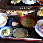 めしや　大磯港 - 本カマス塩焼定食