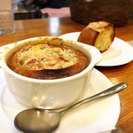 ひらき亭 - オニオングラタンスープ✩