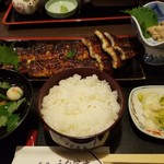 炭焼うな富士 - 