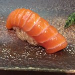 すし匠 - マスノスケ 握り