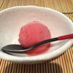 すし匠 - あまおうシャーベット