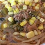 中華亭 - コーン･ひき肉･ザーサイたっぷり