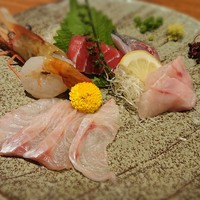 のどぐろ専門 銀座 中俣 - のどぐろ含む、お造り5種