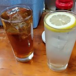 大番 - ハイサワー(320円)、ウーロンハイ(320円)