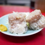 やじ満 - 名物・ジャンボ焼売