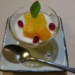 彩懐石 わらび高砂 - オレンジのムース