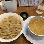 中華そば 桐麺 - TUKEL