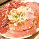 本気焼肉 肉とめし 肉寿司 - 