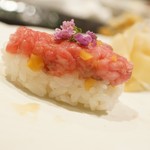 本気焼肉 肉とめし 肉寿司 - 