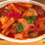 Topokki (spicy stir-fried rice cakes)