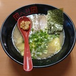 Ramen Hakke - とんこつ  @700円(2018.08)