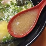 ラーメン 八卦 - スープ(2018.08)