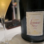 オルグイユ - 30年8月　Cuvee Louise Rose 2000 Pommery