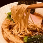 メンドコロ キナリ - 美しい麺線を描く！