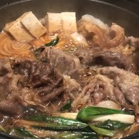 個室和食 東山 新宿本店 - すき焼き。食べごろになってます♪