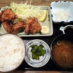 炭火焼き鳥 串八珍 - 自慢の唐揚げおろしﾎﾟﾝ酢かけ定食