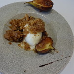 ラ・リューン - イチジクのポワレ　牛肉ソルベ　珈琲風味