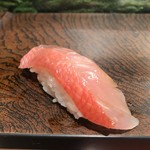 築地すし大 - 金目鯛昆布〆